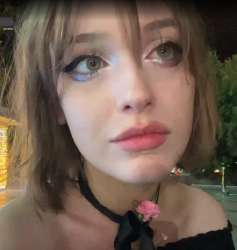 678x714