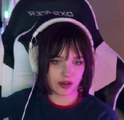 287x278