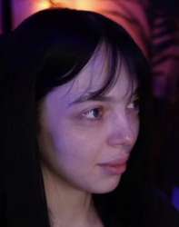 596x756