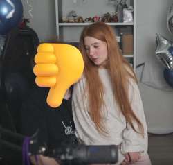 627x599