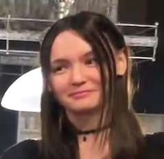 239x231