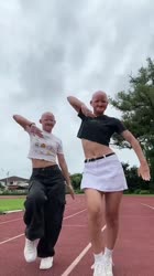 576x1024