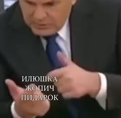 736x720