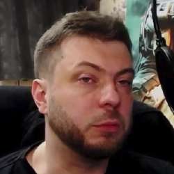 323x323