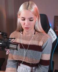 798x991