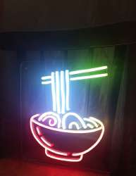 711x919