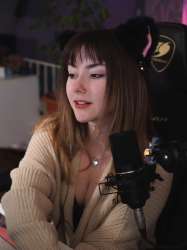 810x1080
