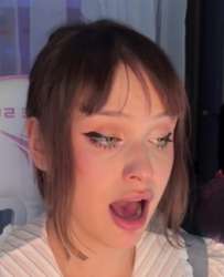 752x926