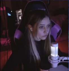 260x266