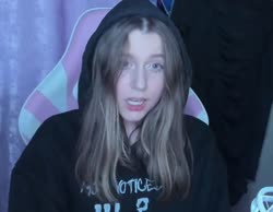 472x368