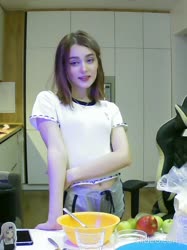 810x1080