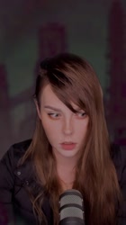 608x1080