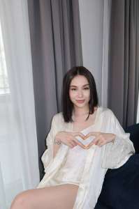 853x1280