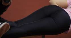 1211x645