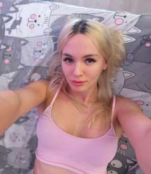 1876x2160