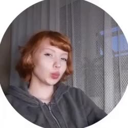 352x352