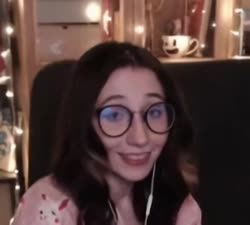 300x270