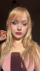 576x1024