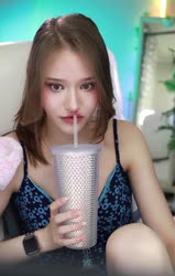 690x1080