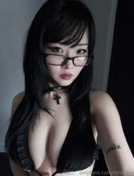 975x1280