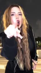576x1024