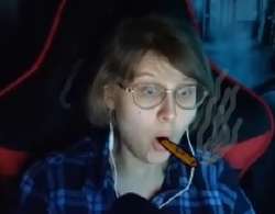 290x227