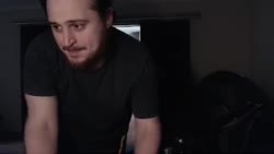 390x220