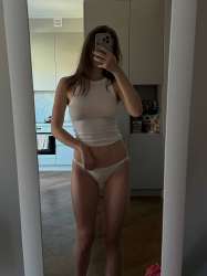 959x1280