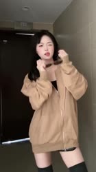 576x1024