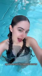 576x1024