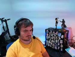 470x354