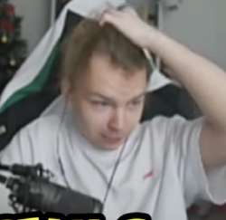 392x382