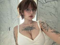 1080x810