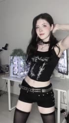 576x1024