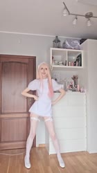 576x1024