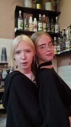 576x1024