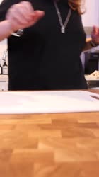 576x1024