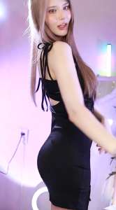598x1080