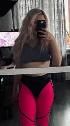 719x1280