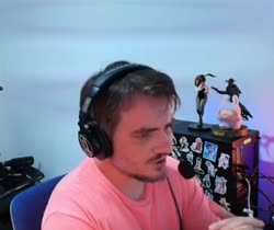 250x210