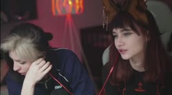 536x298