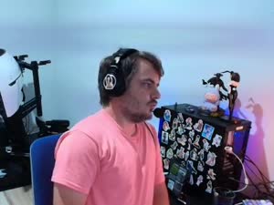 440x330