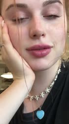 576x1024