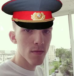 698x720