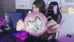 500x282