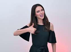 579x426