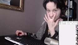 785x460