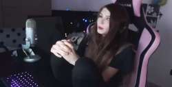 779x396