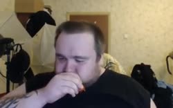 576x360
