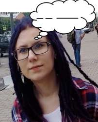 656x811